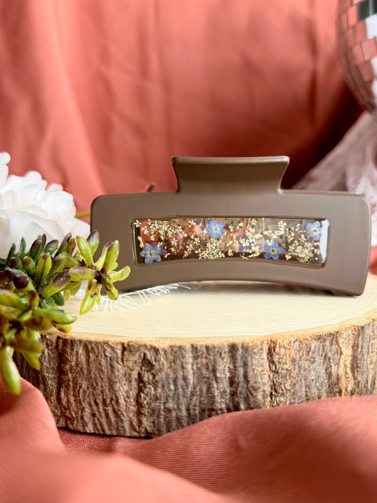 FMN + Gold Flakes + QAL Clip