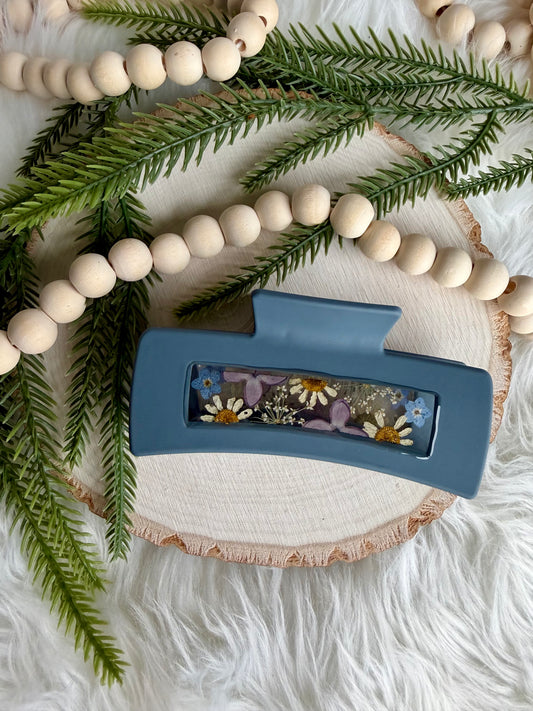 Chamomile Garden Clip