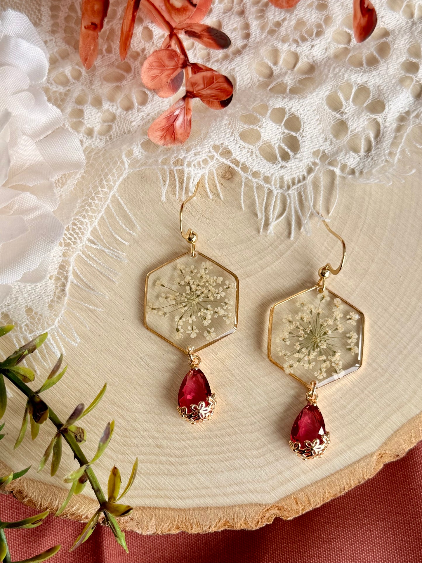 Gemmed Queen Anne's Lace